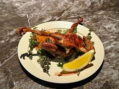 花椒鸽子-LESCEDARS Brasserie Bistro香柏树