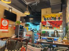 -麒麟风烤牛肉·云南烧烤小排档(丹凤街店)