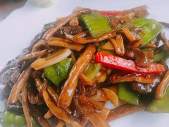 -花溪雨·森林餐厅(石基店)
