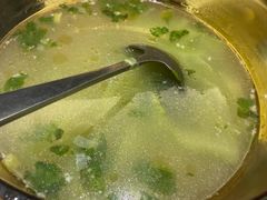 -绫罗岛海鲜私房菜(鸭绿江边店)