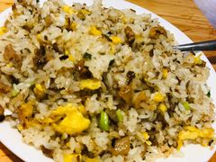 特色臊子蛋炒饭-嘉州叶婆婆钵钵鸡(建设路店)
