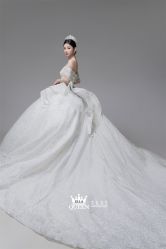 点击看大图 -艾拉·女王婚纱礼服馆