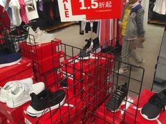 -PUMA品牌自营折扣店(武汉永旺梦乐城店)