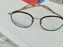 -MiRi眼镜连锁·蔡司·尼康控优点合作店(莘庄店)