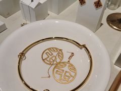 -LADY FAFA(巨鹿路陕西南路路口店)