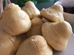 窝头-华龙特色大骨鸡农家菜馆