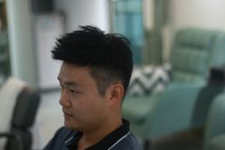 -发饰美男士增发补发假发定制店