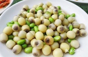 Lotus Heart and Edamame Stir-fry