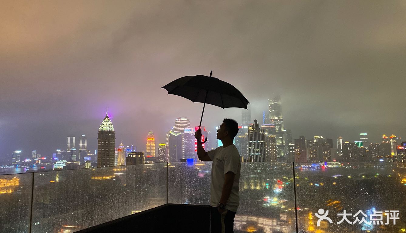 《上海-乌镇-杭州》