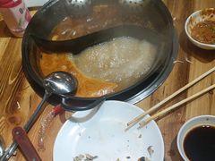 -香逸山自助火锅