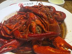 -叶派龙虾•招牌香辣蟹·海鲜(中海国际店)