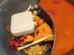 -生活如沸·顺德水牛奶火锅(大学路店)