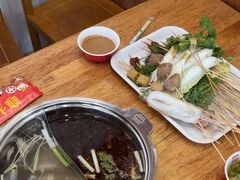 -袁记串串香(泉水轻轨站店)