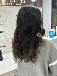 -镁连社·美联社