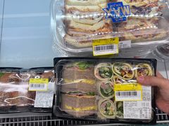 -盒马X会员店(王府井奥莱UP TOWN店)