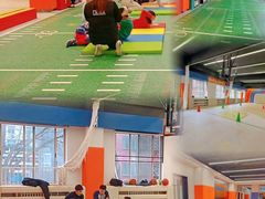 -悦动体能篮球羽毛球网球(三里河店)