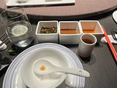 -左庭右院鲜牛肉火锅黑金店(陆家嘴中心店)