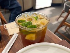 -港丽餐厅(正大店)