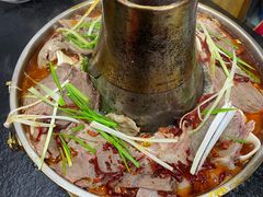 土火锅-撒拉人家.酸菜牦牛肉火锅