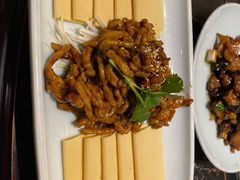 京酱肉丝-北平盛世·新京菜·北京烤鸭(劲松·双井店)
