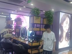 -藤野造型烫染·漂发