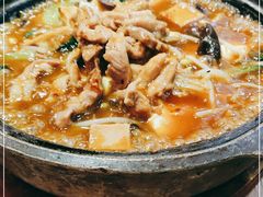 -囍筷乐喜辣屋小鸡小鱼石锅煲(万达店)