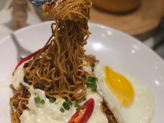 -来龙里 精致 东南亚餐室(万象城店)