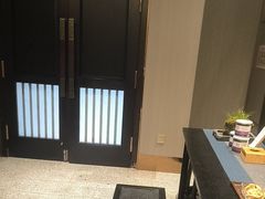 -忆江南·临江鱼馆