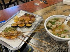 -老谢野馄饨(延安路店)