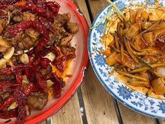 -柴窝堡22号辣子鸡·传承新疆菜