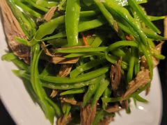 -侯志伟老街炒鸡(广济街店)