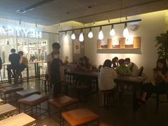 大堂-喜茶(深圳东门1234店)