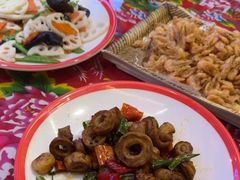 -闯关东东北农家菜(崂山石老人店)