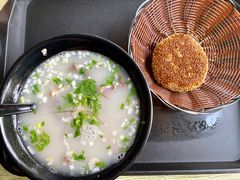 -万红路羊汤烧饼店(将台路店)