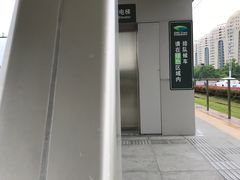 -高新区有轨电车1号线嘉陵江路站
