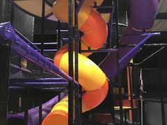 -Tenker Club弹刻极限主题公园 · 蹦床 · 团建 · 生日派对(大关店)