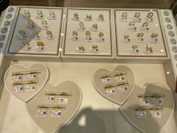 -菜百首饰店(东方新天地店)