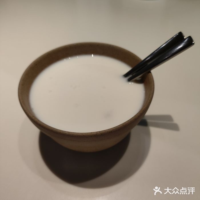 胡麻(静安嘉里店)奶白酒图片