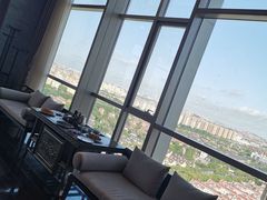 -宝燕壹号景观餐厅(龙盛国际商业广场店)