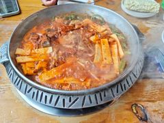 -喇喇排骨火锅·传统韩式脊骨汤(望京西园总店)