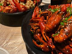 -巴厘龙虾·榜首油焖大虾(音乐学院·沿江酒馆店)