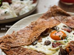 蘑菇熏肉荞麦可丽饼-RAC BAR(安福路店)