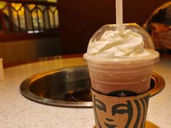 -星巴克(杭州临平银泰城B1店)