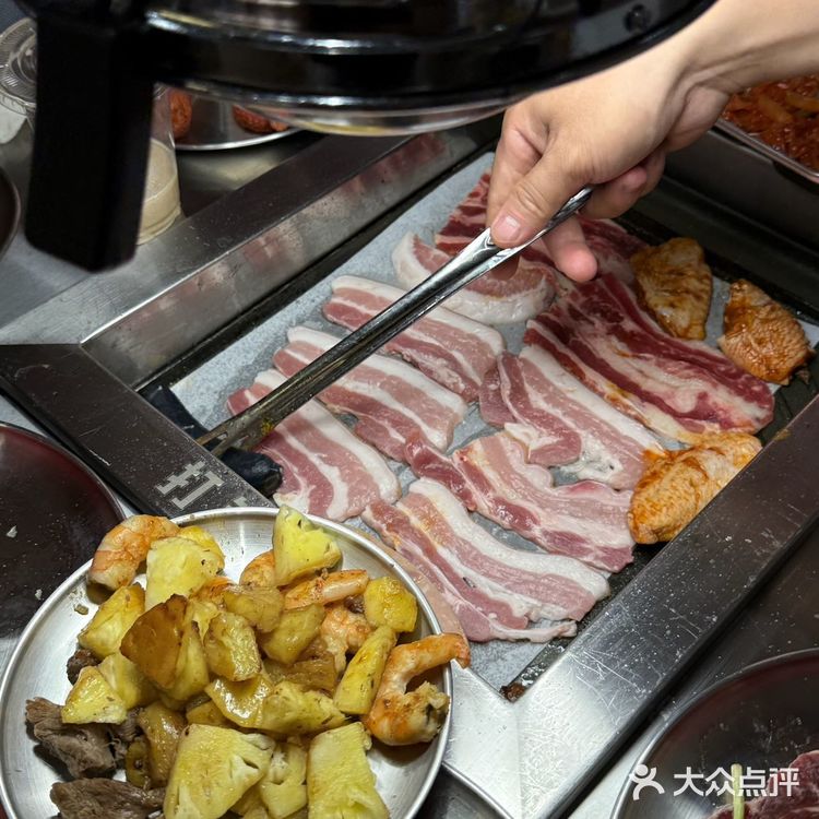 一周来四次为了吃凤梨牛肋条香‼️‼️
