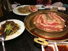 -猪啊牛呀羊啊铜盘烤肉(正大广场店)