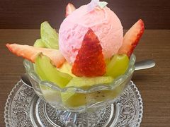 -广信牛奶甜品世家(台东店)