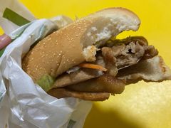 -麦当劳(民盈·国贸城店)