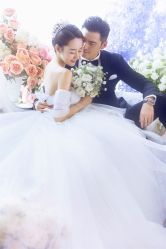 -巴黎恋人婚纱摄影(东莞总店)
