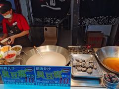-泰龙城小吃街