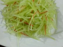 -溢心园香河肉饼总店